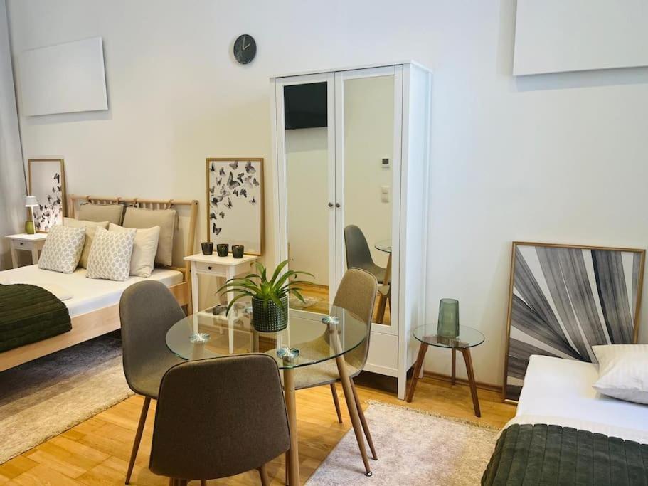 Gemuetliches Studio Apartment ウィーン エクステリア 写真