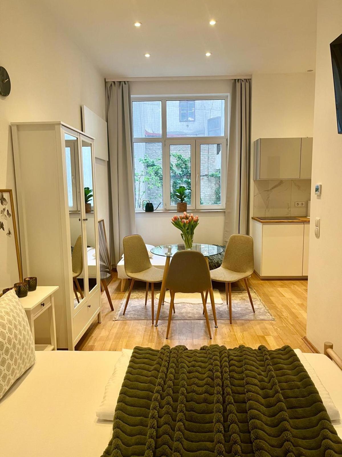 Gemuetliches Studio Apartment ウィーン エクステリア 写真